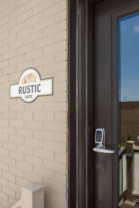 The Rustic Suite - Main Street Lodge In Berlin Zewnętrze zdjęcie